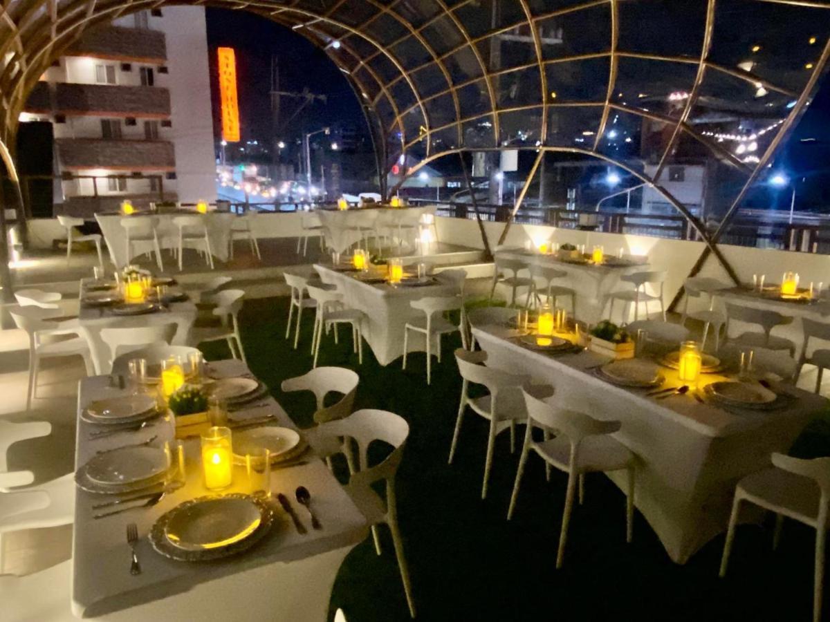 Aurora Suites Pasay Exterior photo